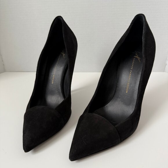 Giuseppe Zanotti Shoes - Giuseppe Zanotti Suede Pumps